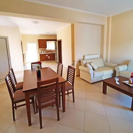 Selini Villas *
